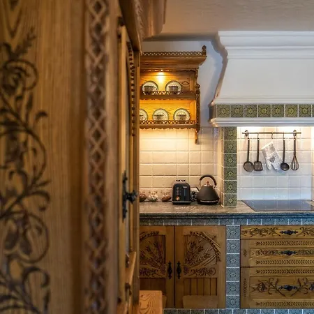 Goralska Zagroda Dağ evi